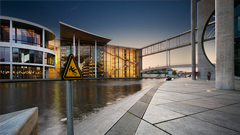 超值特价的轰炸电话号码网站